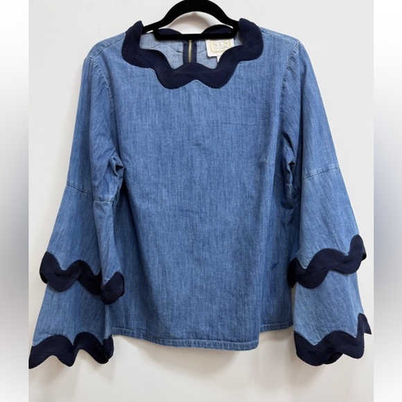 Sail to Sable Tops - NWT Sail to Sable Chambray Double Bell Sleeve Top Size XS Brand new